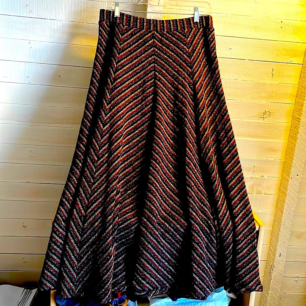 Maeve Black Chevron A-Line Full Skirt with Metallic Red & Gold Threads